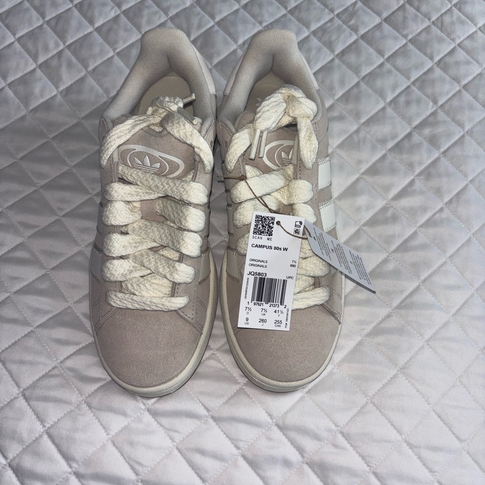 adidas Cream & Beige Campus 00s W Sneakers
